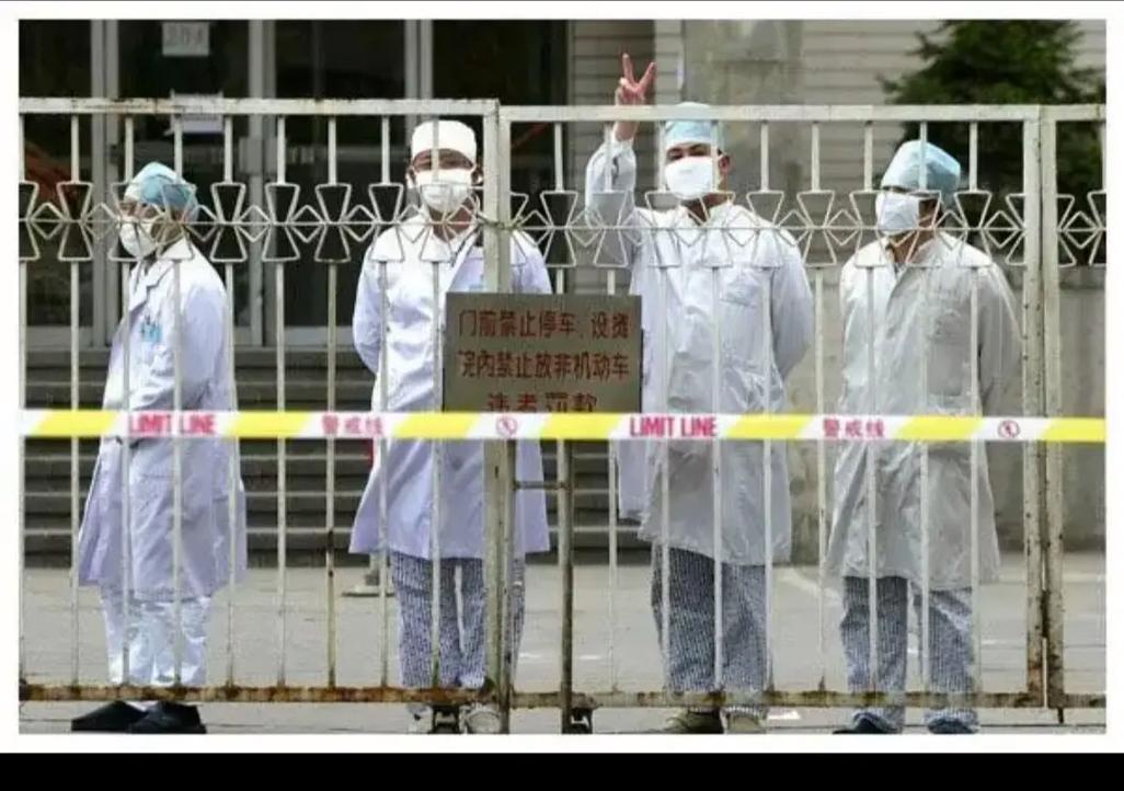 抗击新冠肺炎_致敬白衣天使_疫情